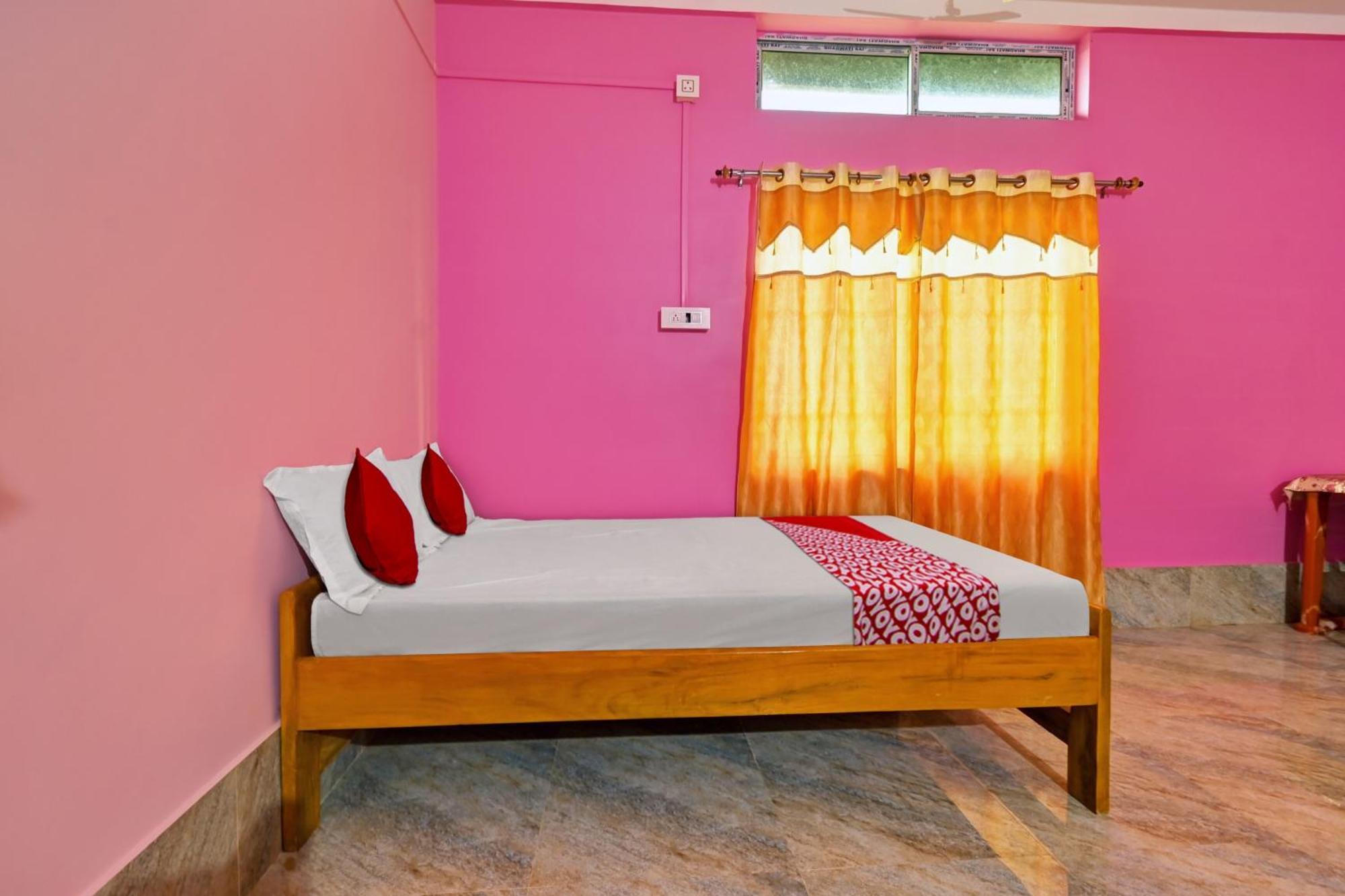 Oyo Flagship The Brahmaputra Homestay Guwahati Luaran gambar